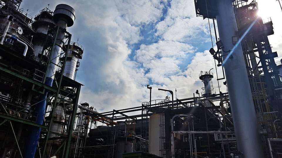Oil picked up by almost 1% buoyed by glimmered hopes on the Chinese demand