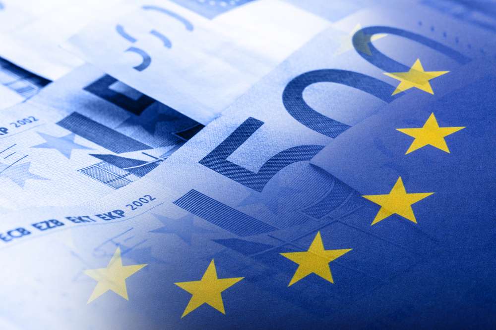 Euro continues to rise after consumer price numbers