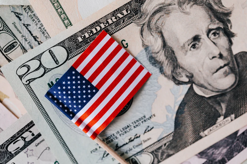 تحليل سعر مؤشر الدولار الأمريكي: محاولات للوصول الى المستوى العلوي 107.40