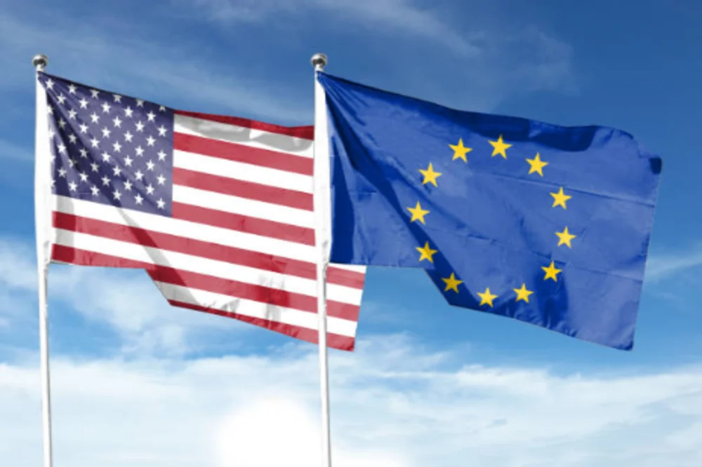 ما هو تقرير الوظائف الشهري الأمريكي (NFP) وكيف يمكن أن يؤثر على EUR / USD؟